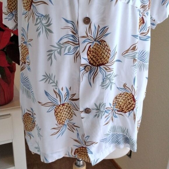Tropiko Rayon Tropical Inspired Shirt - Picture 3 of 10